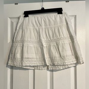 Hollister white flowy skirt